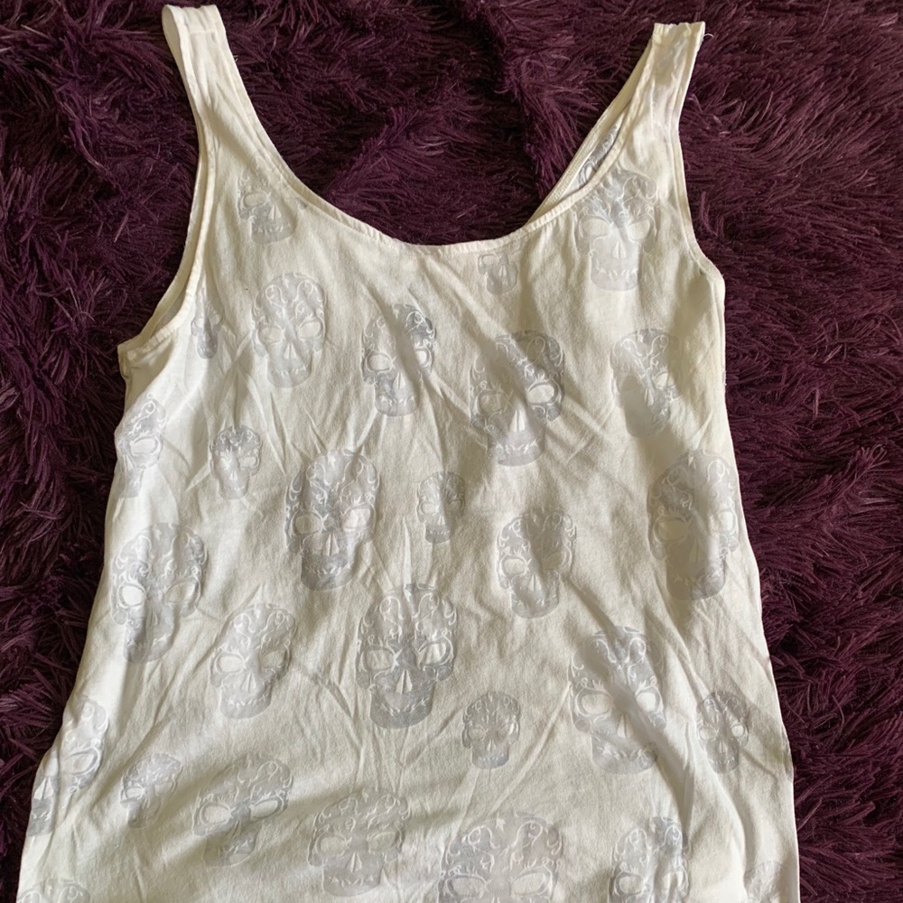 Skull tank top